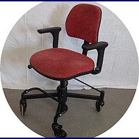 Négyfunkciós speciális gurulós irodai szék