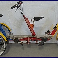 Elektromos háromkerekű tandem kerékpár